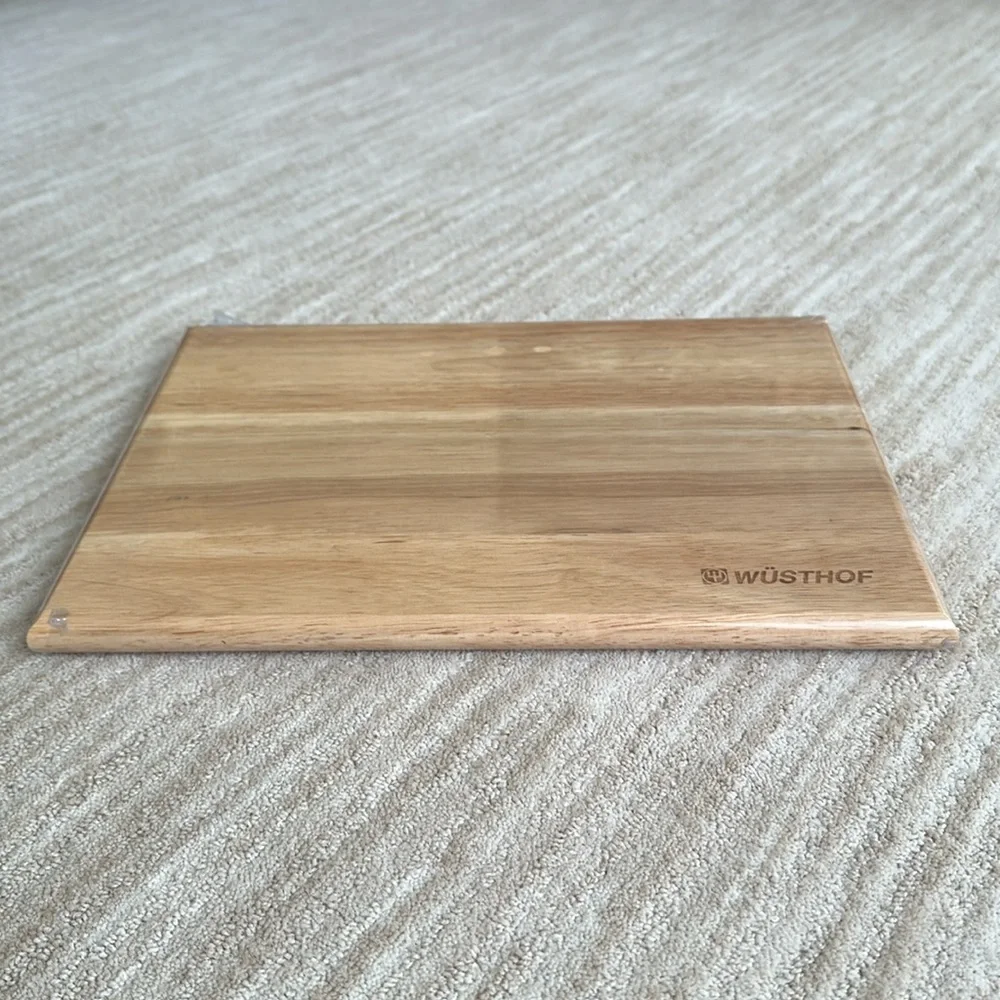 New Wüsthof Wooden Cutting Board 10 x 14 Inch